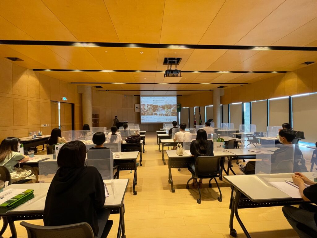 KakaoTalk 20241119 134852763 02 자소서첨삭대필컨설팅 자소서첨삭대필 컨설팅 서비스 소개